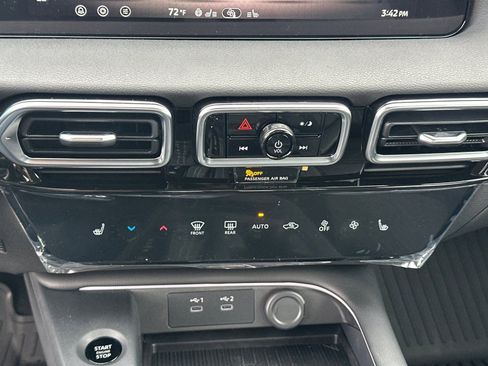 New 2026 Nissan Sentra SV w/ SV Convenience Package FWD image 29