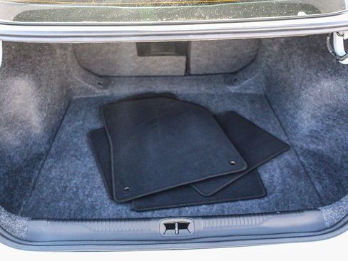 Used 2015 Chrysler 200 Limited image 28