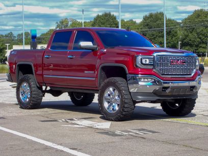 Used 2017 GMC Sierra 1500 SLT