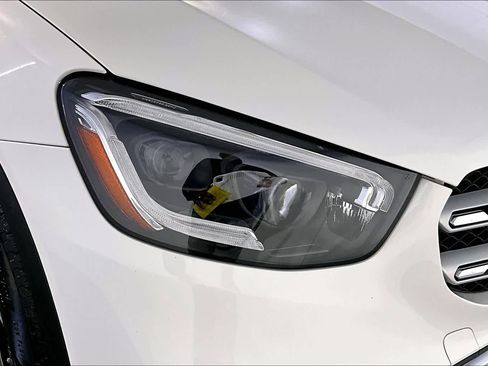 Used 2022 Mercedes-Benz GLC 300 4MATIC image 27