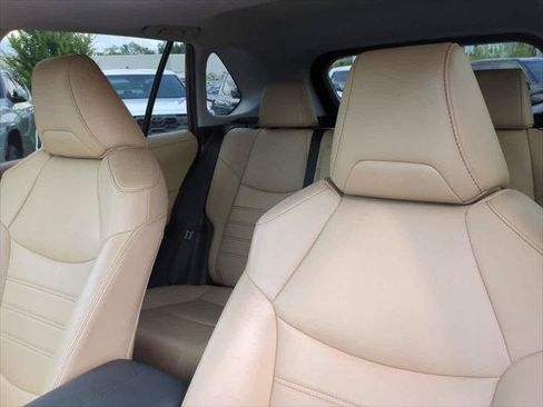 Certified 2019 Toyota RAV4 XLE Premium w/ Advanced Technology Package FWD image 8