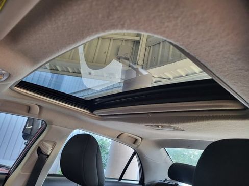 Used 2013 Toyota Corolla S w/ Premium Pkg FWD image 10