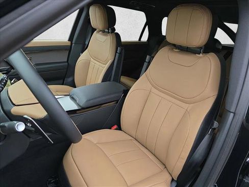 New 2026 Land Rover Range Rover Sport Dynamic SE image 15