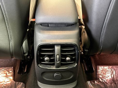 Used 2017 MINI Cooper Clubman ALL4 image 22