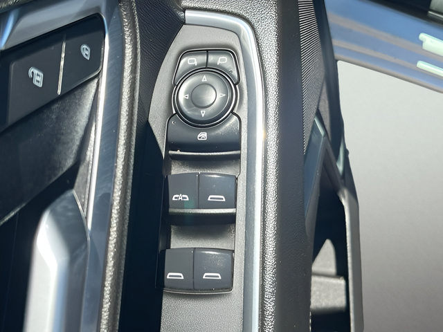 Used 2025 Chevrolet Silverado 1500 LT RWD image 13