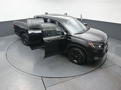 Certified 2023 Honda Ridgeline Black Edition image 57