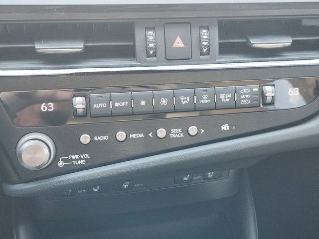 Certified 2024 Lexus ES 350 w/ Premium Package FWD image 20