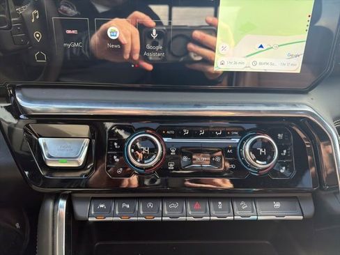 Used 2023 GMC Sierra 1500 Denali Ultimate image 21