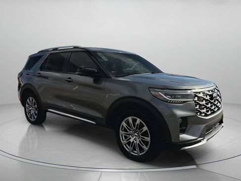 New 2026 Ford Explorer Platinum image 2