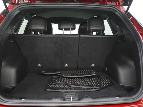 Used 2025 Jeep Compass Trailhawk AWD/4WD image 13