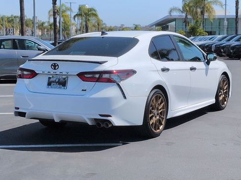 Used 2023 Toyota Camry SE FWD image 10