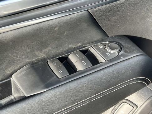 New 2026 GMC Terrain Elevation w/ Elevation Premium Package image 15