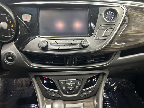 Used 2019 Buick Envision Premium w/ LPO, Active Package AWD/4WD image 12
