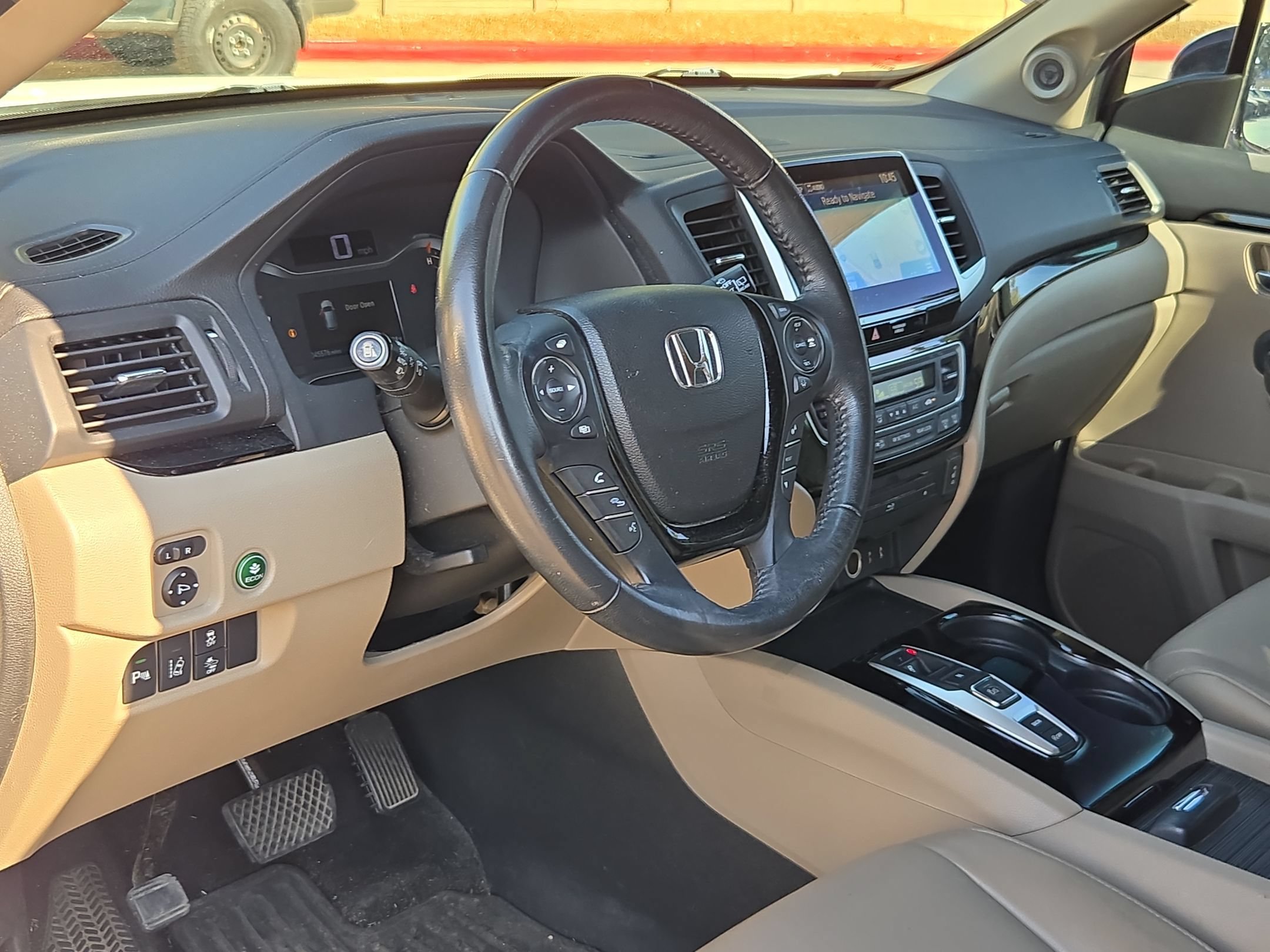 Used 2016 Honda Pilot Touring image 12