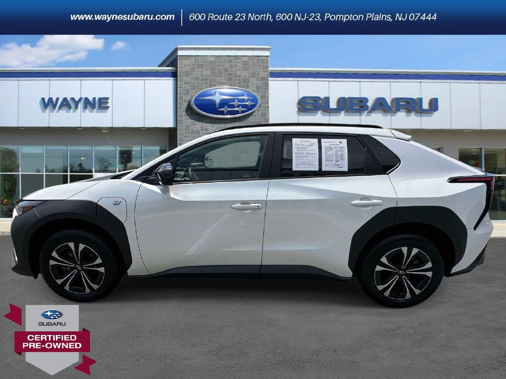 Used 2025 Subaru Solterra AWD/4WD image 5