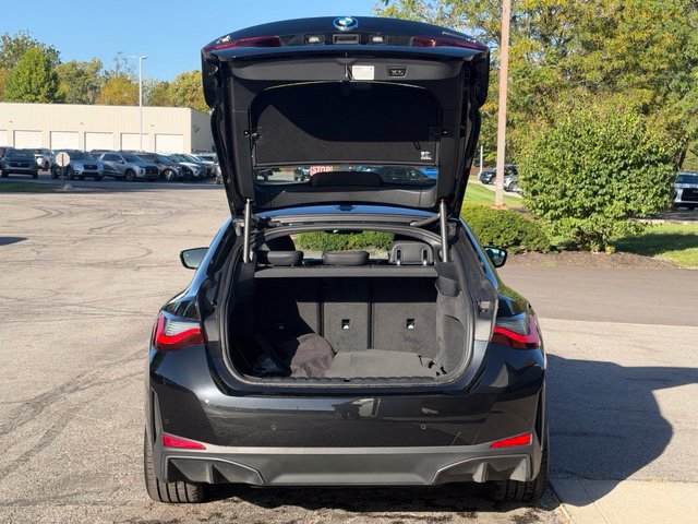 Certified 2023 BMW i4 eDrive40 w/ Premium Package RWD image 33