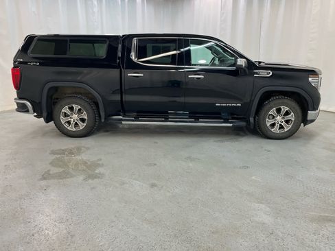 Certified 2024 GMC Sierra 1500 SLT w/ SLT Convenience Package image 6