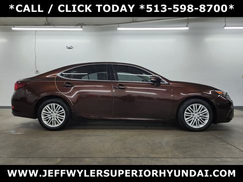 Used 2016 Lexus ES 350 image 2
