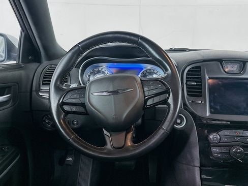 Used 2022 Chrysler 300 S image 18