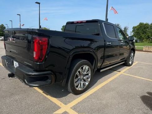 Used 2025 GMC Sierra 1500 Denali w/ Denali Reserve Package AWD/4WD image 8