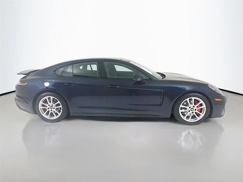 Used 2023 Porsche Panamera 4S image 25