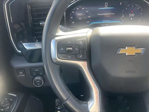 Used 2024 Chevrolet Silverado 1500 LT AWD/4WD image 23