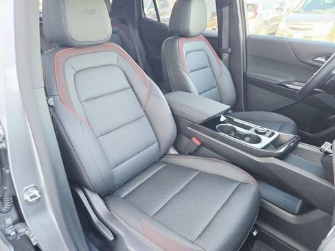 Used 2025 Chevrolet Equinox RS image 12