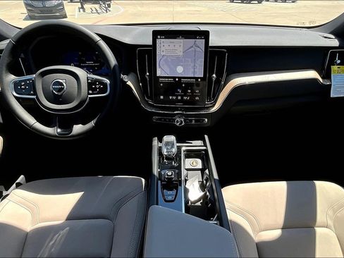 New 2026 Volvo XC60 B5 Plus w/ Protection Package Premier image 9