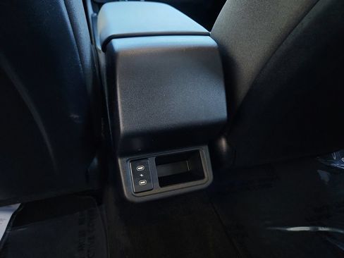 Used 2025 Kia K4 FWD image 28