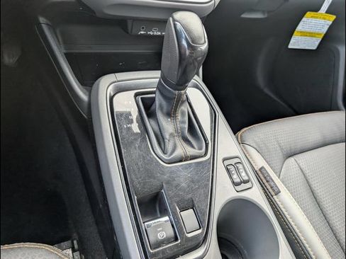 Used 2024 Subaru Crosstrek 2.5i Wilderness AWD/4WD image 14