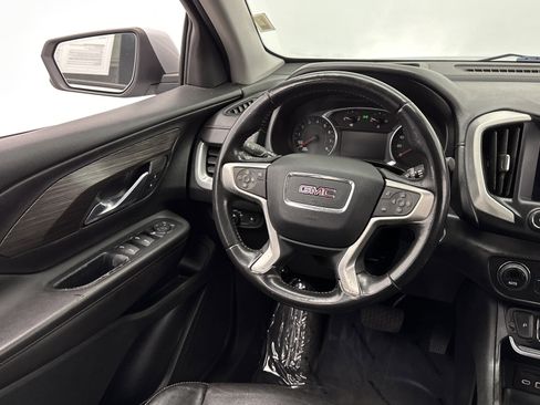 Used 2020 GMC Terrain SLT image 25
