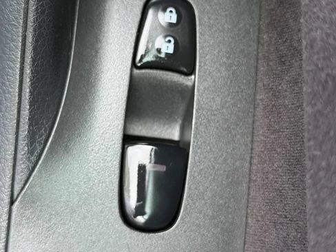 Used 2013 Nissan Altima 2.5 SV FWD image 36
