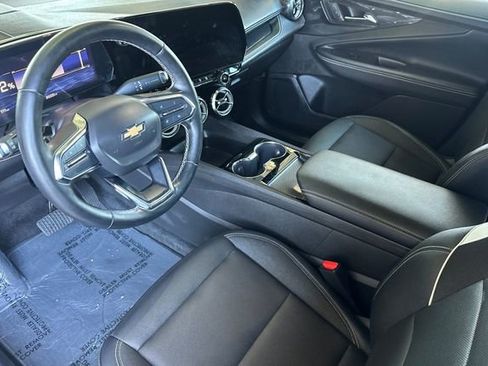 Used 2024 Chevrolet Blazer EV LT AWD/4WD image 10