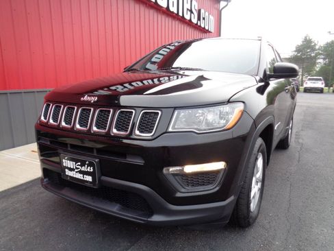 Used 2019 Jeep Compass Sport FWD image 11