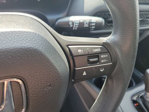 Used 2024 Honda HR-V LX image 28