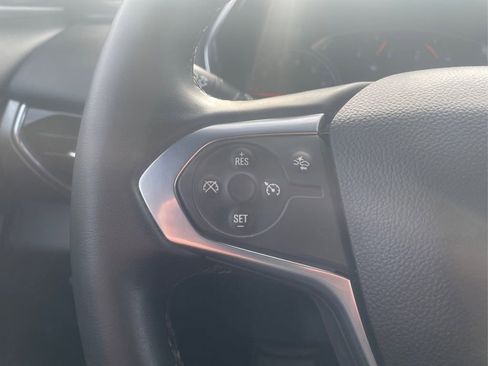 Used 2023 Chevrolet Traverse LT AWD/4WD image 29