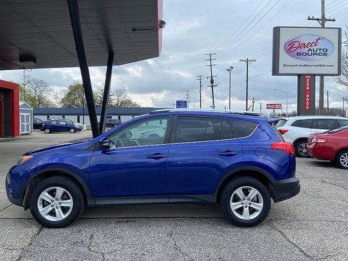 Used 2014 Toyota RAV4 XLE image 1