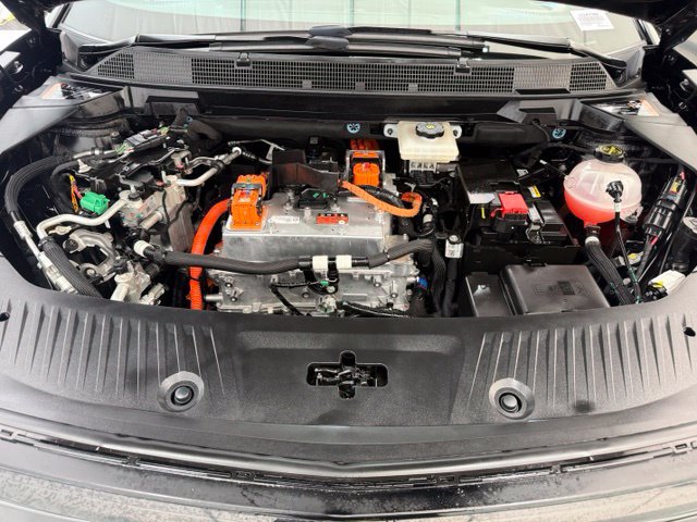 Used 2024 Chevrolet Equinox EV RS AWD/4WD image 9