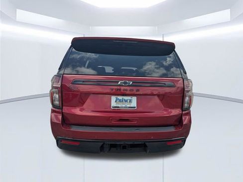 Used 2024 Chevrolet Tahoe Z71 w/ Luxury Package AWD/4WD image 5