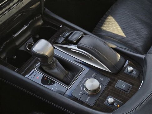 Used 2016 Lexus LS 460 AWD image 23