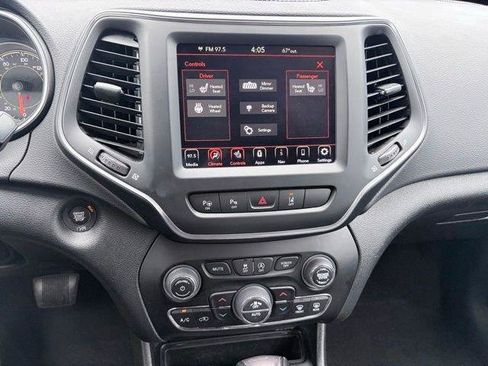 Used 2023 Jeep Cherokee Altitude Lux AWD/4WD image 20