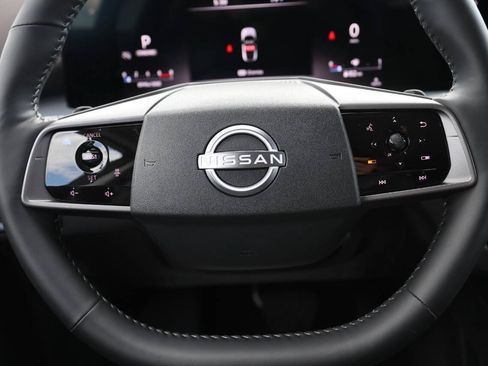 Used 2025 Nissan Murano Platinum w/ Cargo Package AWD/4WD image 18