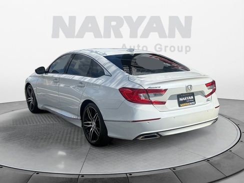 Used 2021 Honda Accord Touring image 5