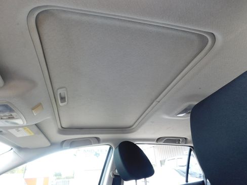 Used 2011 MAZDA MAZDA3 s Sport image 18