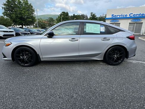 Used 2023 Honda Civic Sport image 7