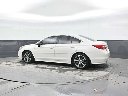 Used 2016 Subaru Legacy 3.6R Limited image 3