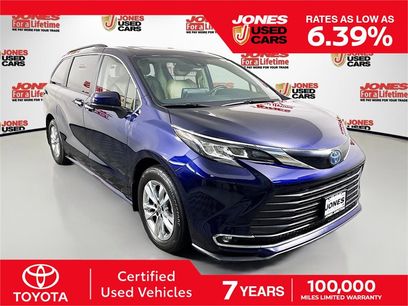 Certified 2023 Toyota Sienna XLE