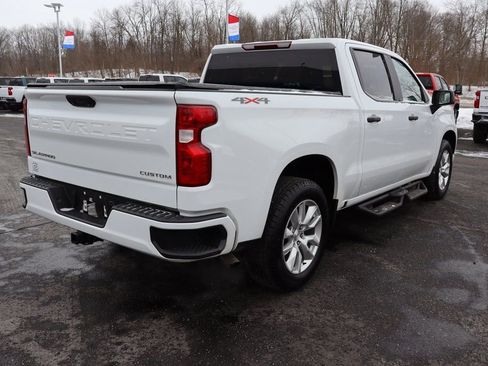 Used 2023 Chevrolet Silverado 1500 Custom image 30