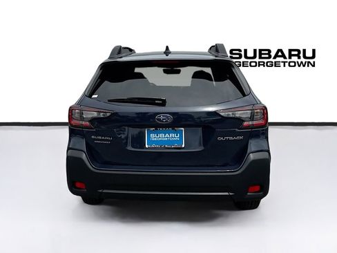 Used 2025 Subaru Outback Premium image 7