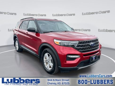 Used 2022 Ford Explorer XLT w/ Equipment Group 202A image 1